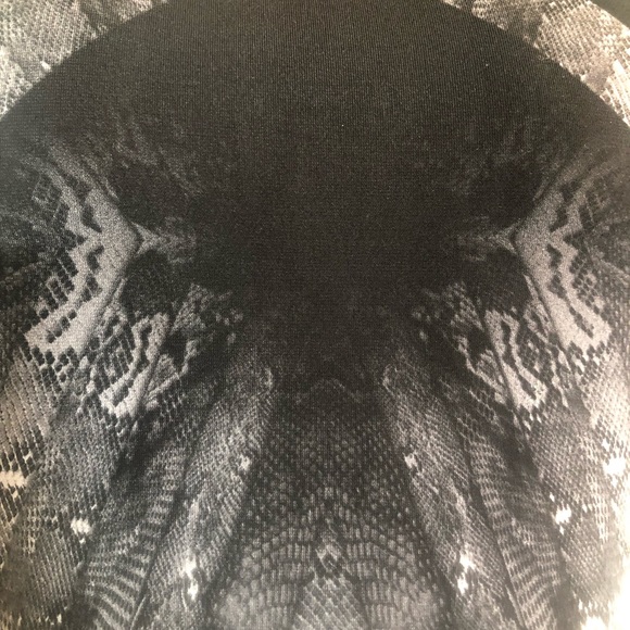 Sultry Saks Serpent bodycon midi dress with 3/4 sleeves, XS - Picture 2 of 6